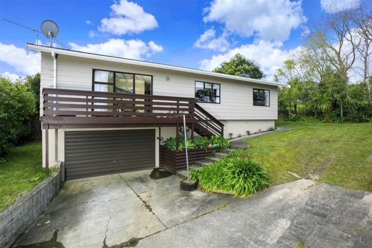 Photo of property in 85b Rosario Crescent, Red Beach, 0932