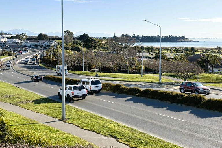 Photo of property in 18 Bayview Place, Timaru, 7910