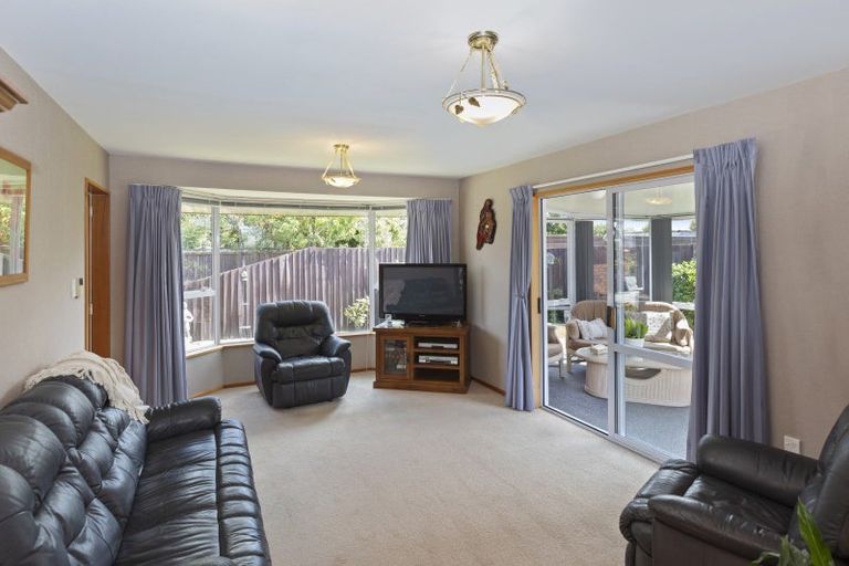 Photo of property in 18 Moffett Street, Islington, Christchurch, 8042