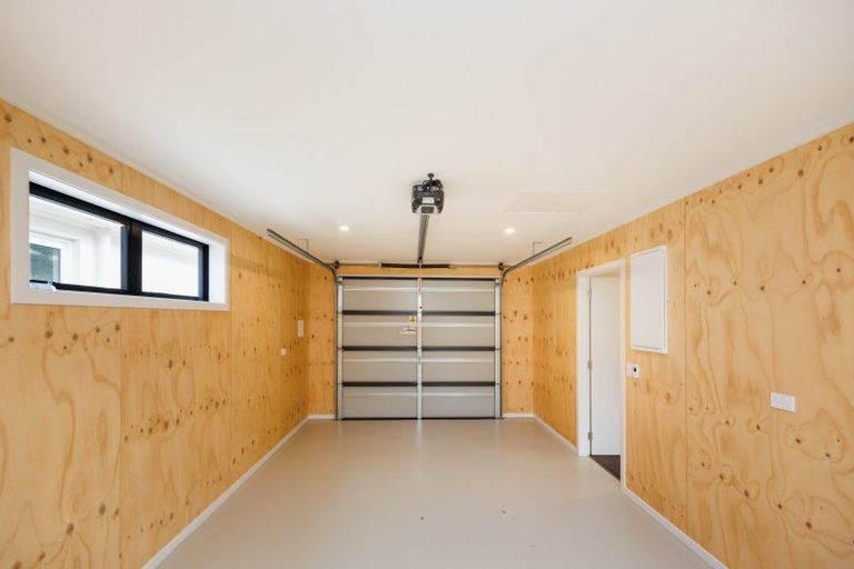 Photo of property in 13 Ihle Street, Terrace End, Palmerston North, 4410