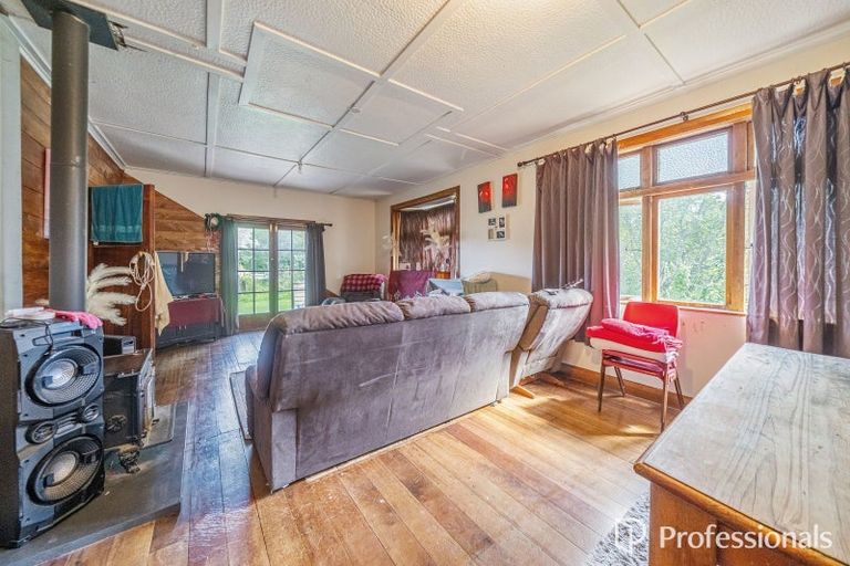 Photo of property in 120 Upper Fitzherbert Road, Wainuiomata, 5373