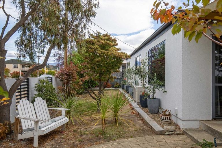 Photo of property in 22 Clutha Street, Alexandra, 9320