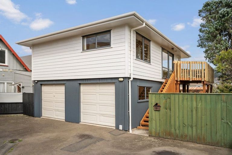 Photo of property in 1a Troy Street, Kilbirnie, Wellington, 6022