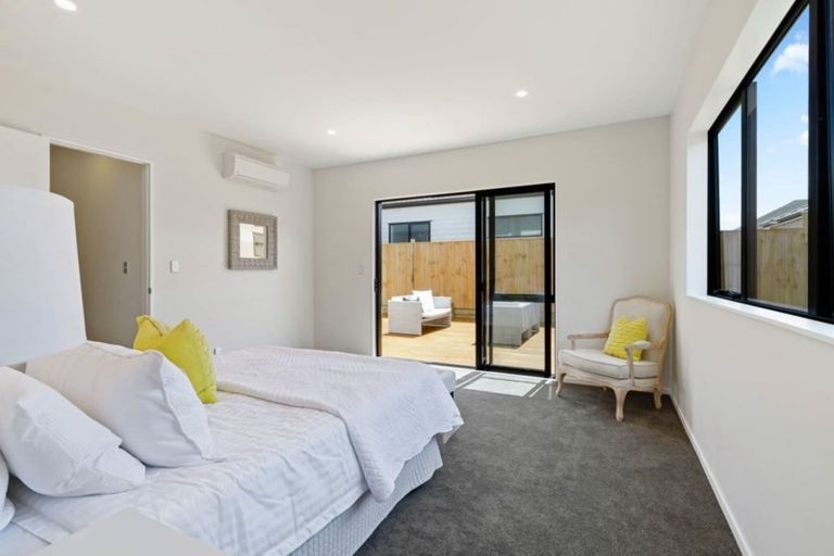 Photo of property in 11 Exmoor Road, Karaka, Papakura, 2113