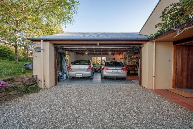 Photo of property in 30 Beacon Point Road, Wanaka, 9305