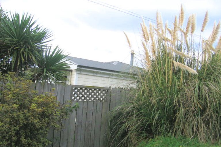 Photo of property in 286 Main Road, Tawa, Wellington, 5028