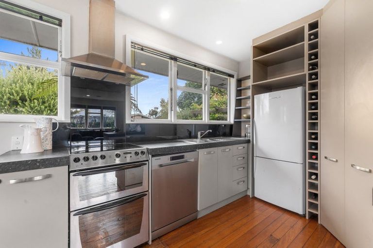 Photo of property in 12 Saint Ives Street, Harewood, Christchurch, 8051