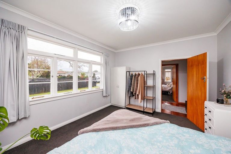 Photo of property in 45 Guy Avenue, Takaro, Palmerston North, 4410