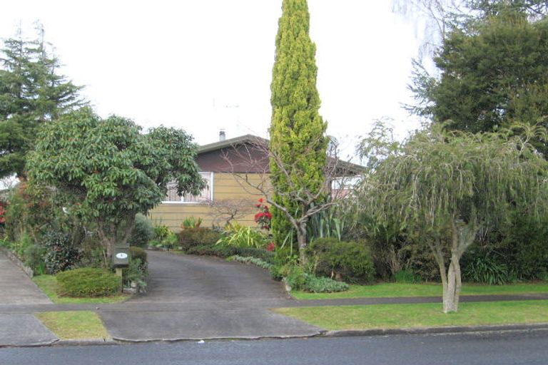 Photo of property in 9 Enfield Street, Nawton, Hamilton, 3200