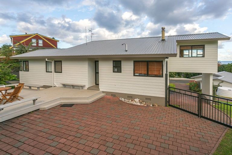 Photo of property in 218 Paku Drive, Tairua, 3508