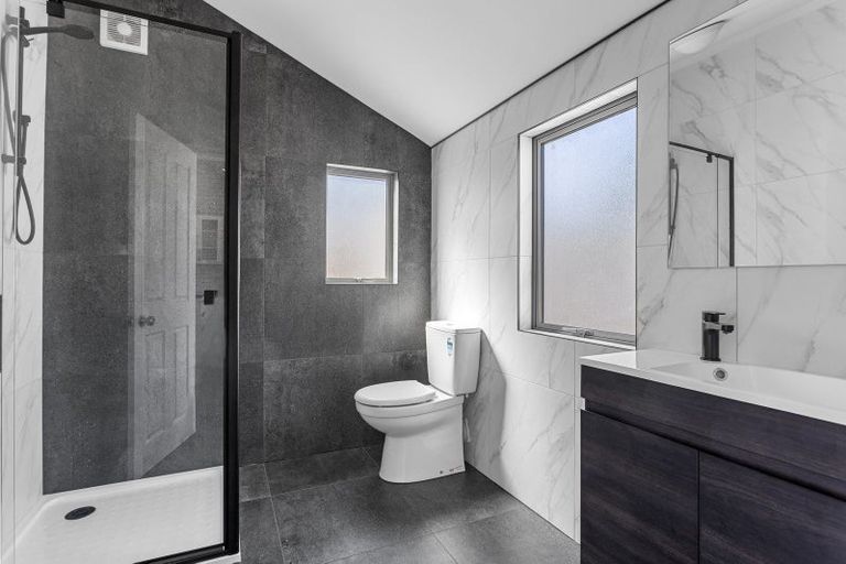 Photo of property in 32 Wilson Street, Islington, Christchurch, 8042