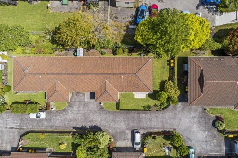 Photo of property in 7/66 Rathgar Road, Henderson, Auckland, 0610