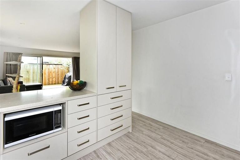 Photo of property in 22 Dickens Street, Addington, Christchurch, 8024