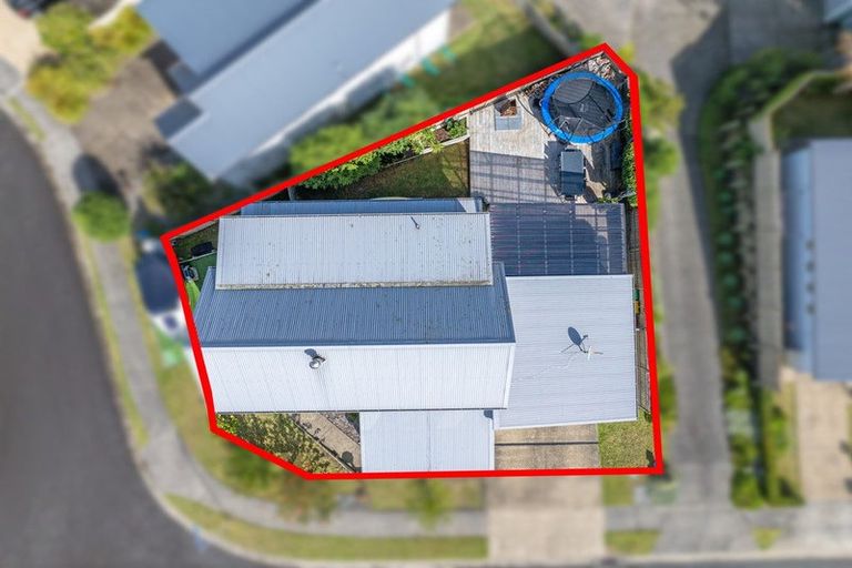 Photo of property in 17 Cape Cod Drive, Gulf Harbour, Whangaparaoa, 0930