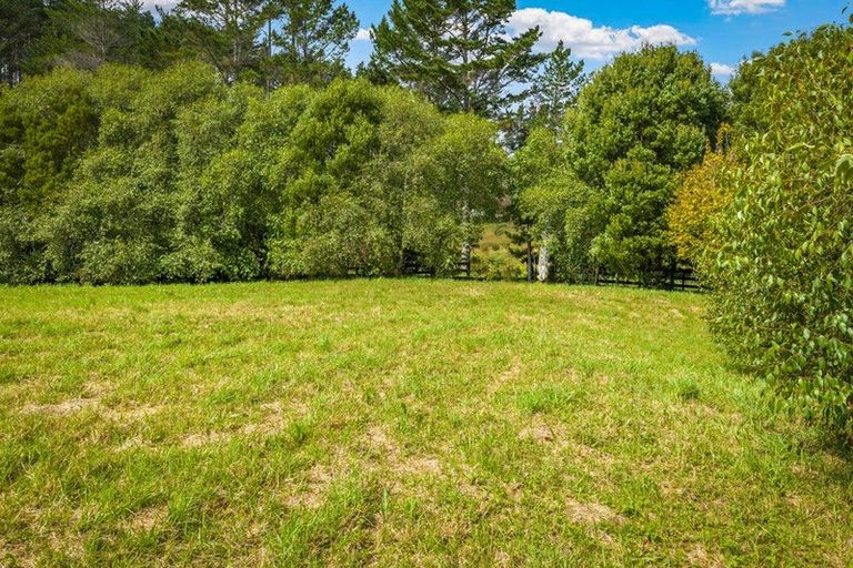 Photo of property in 1/105f Newman Road, Stillwater, Silverdale, 0993