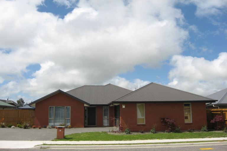 Photo of property in 62 Pentecost Road, Rangiora, 7400