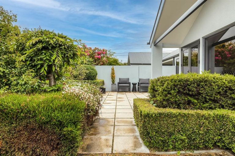 Photo of property in 1a Yarrum Lane, Avonhead, Christchurch, 8042