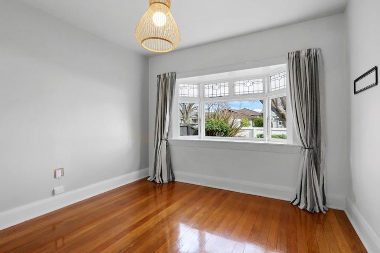 Photo of property in 12 Gosset Street, St Albans, Christchurch, 8014