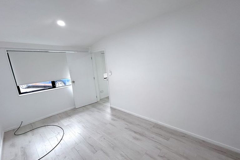 Photo of property in 22 Botany Road, Howick, Auckland, 2010