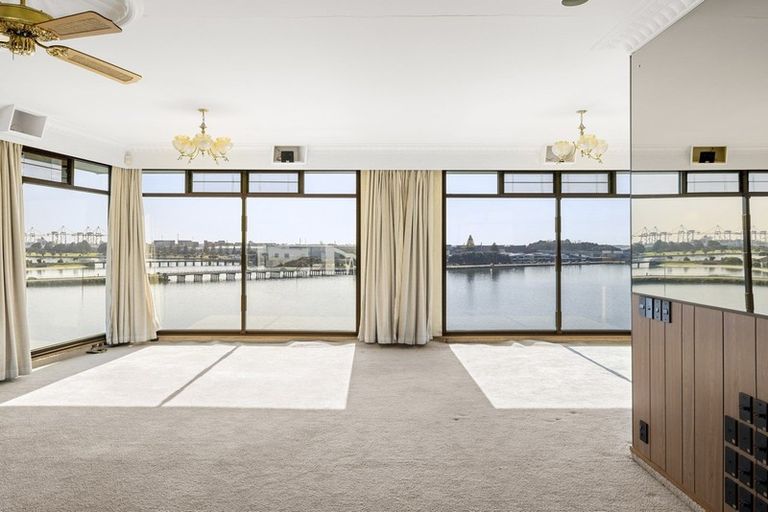 Photo of property in 100 Maxwells Road, Otumoetai, Tauranga, 3110
