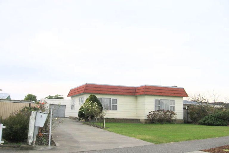 Photo of property in 2 Hinton Road, Taradale, Napier, 4112