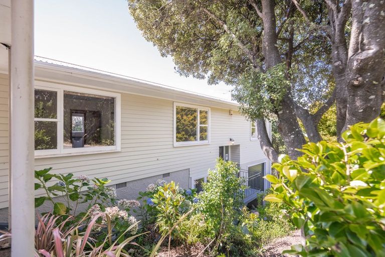 Photo of property in 18 Elliott Street, Johnsonville, Wellington, 6037