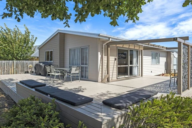 Photo of property in 12 Rhoboro Road, Twizel, 7901