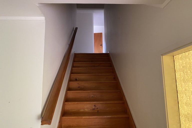 Photo of property in 13 Holiday Road, Stanmore Bay, Whangaparaoa, 0932