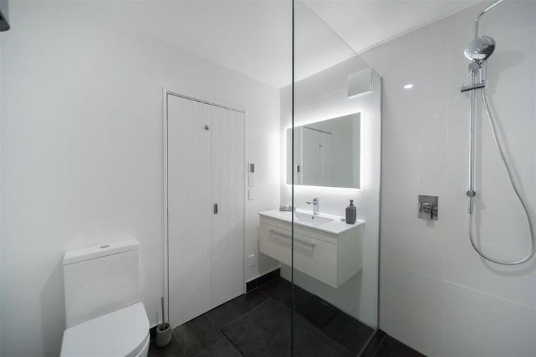Photo of property in 3/70 Dart Place, Fernhill, Queenstown, 9300