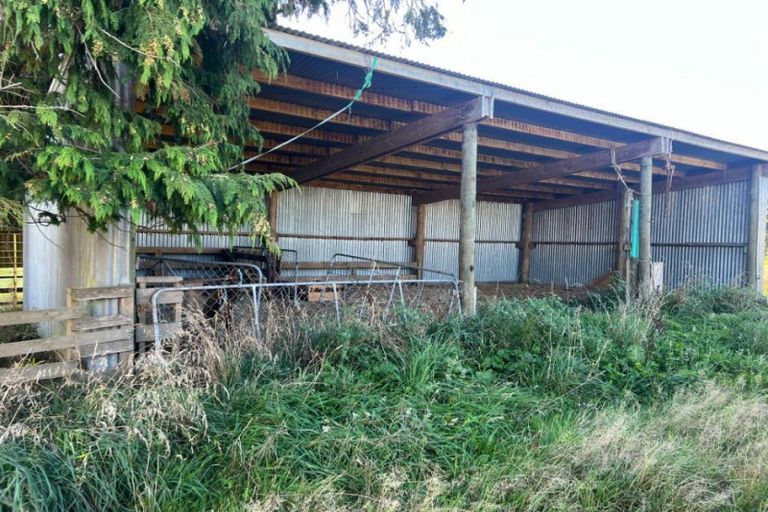 Photo of property in 203 Garfield Road, Norsewood, 4977