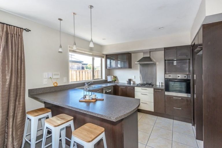 Photo of property in 9 Lassiter Green, Northwood, Christchurch, 8051