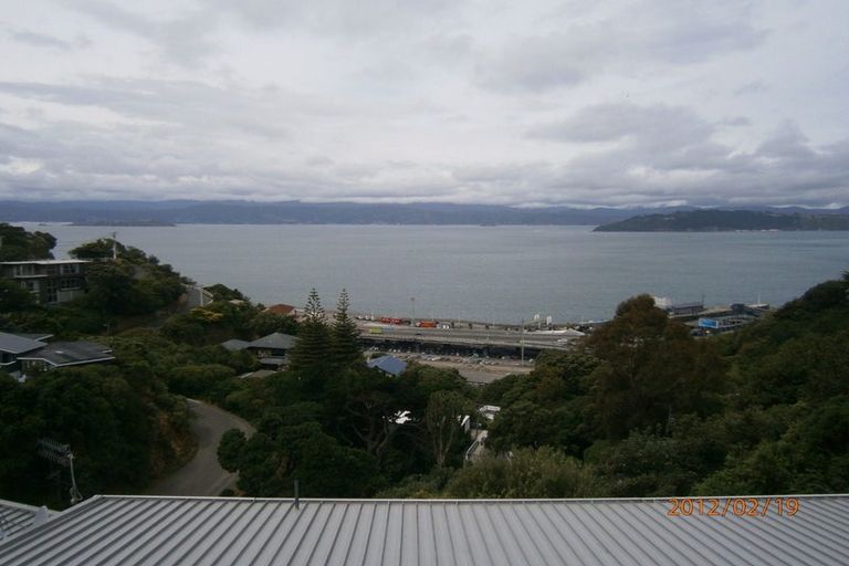 Photo of property in 2/82 Barnard Street, Wadestown, Wellington, 6012