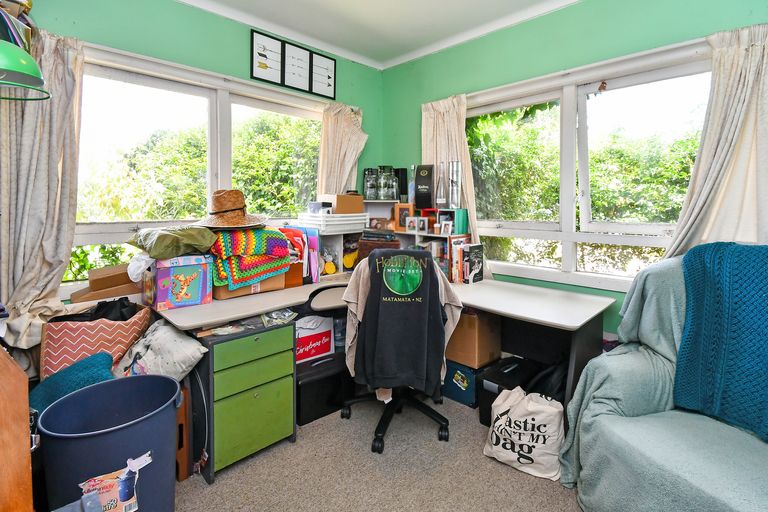 Photo of property in 6 Boundary Road, Opaheke, Papakura, 2113