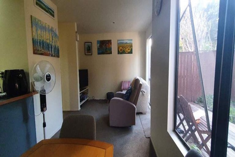 Photo of property in 4/109 Shakespeare Road, Milford, Auckland, 0620