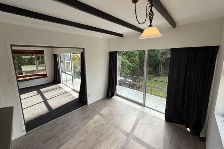 Photo of property in 12 Aubrey Street, New Plymouth, 4310