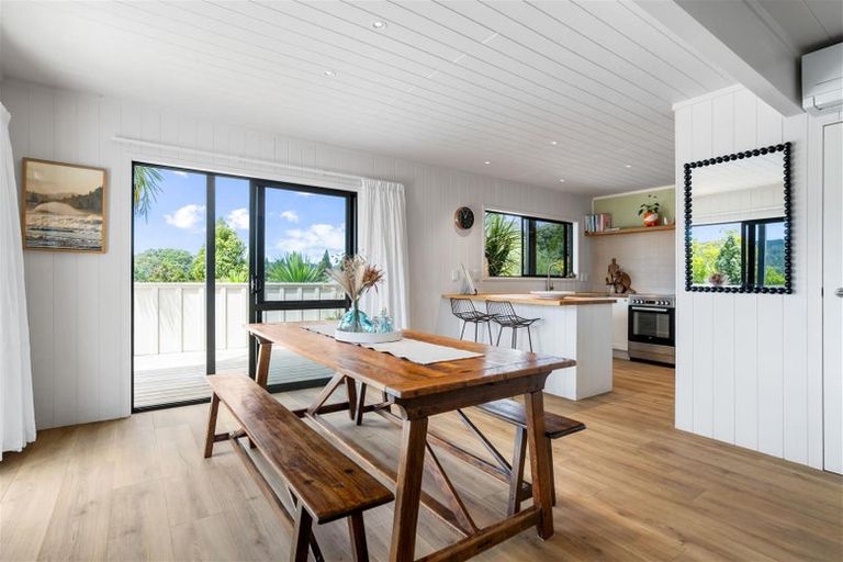Photo of property in 111 Waireka Place, Whangamata, 3620