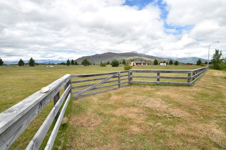 Photo of property in 45 Temple Drive, Twizel, 7901