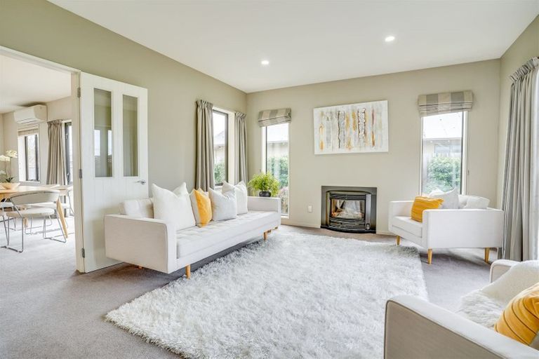 Photo of property in 11 Okuku Place, Hei Hei, Christchurch, 8042