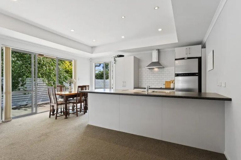 Photo of property in 36 Paterson Avenue West, Pukekohe, 2120