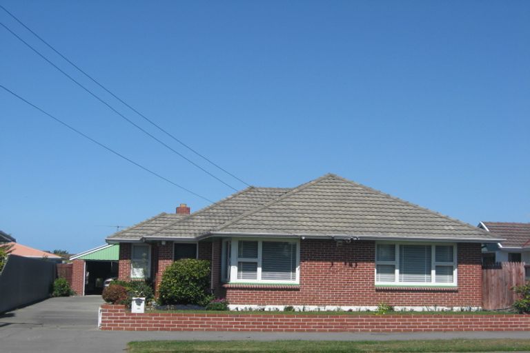 Photo of property in 12 Highsted Road, Bishopdale, Christchurch, 8053