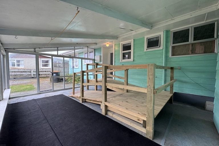 Photo of property in 202 Milson Line, Milson, Palmerston North, 4414