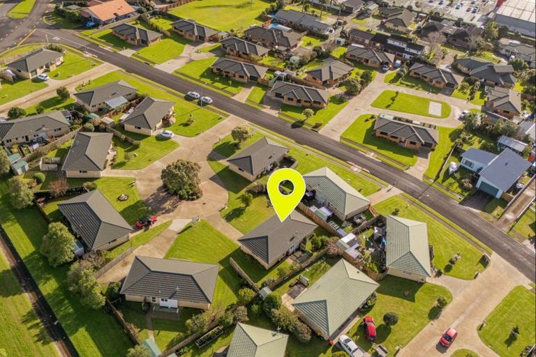 Photo of property in 8 Seascape Avenue, Whitianga, 3510