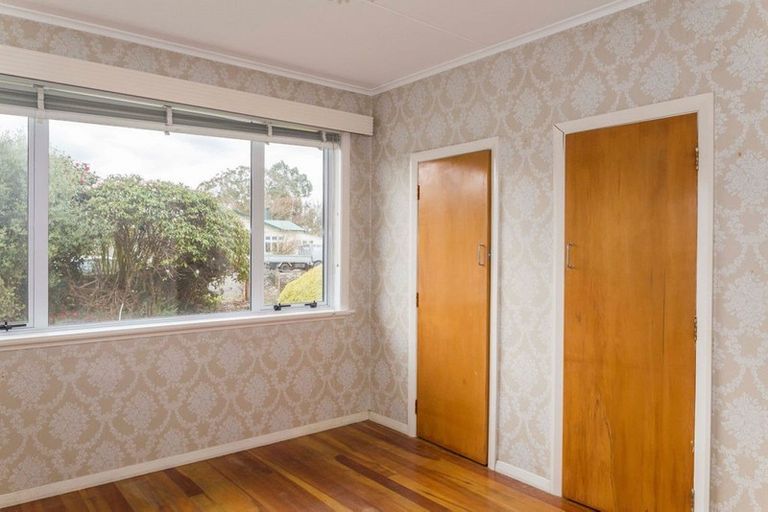 Photo of property in 3 Hospital Street, Dannevirke, 4930