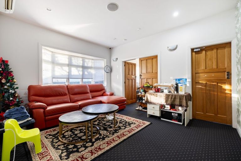 Photo of property in 162 Clarence Street, Riccarton, Christchurch, 8011