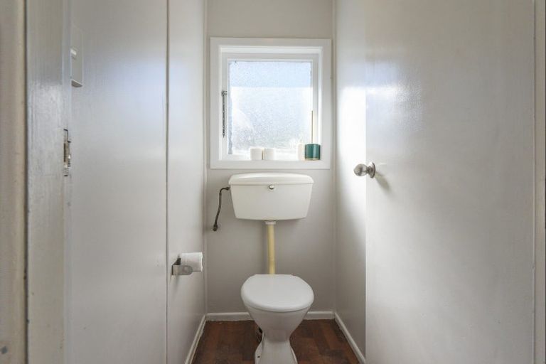 Photo of property in 16 Hunt Crescent, Hillcrest, Rotorua, 3015