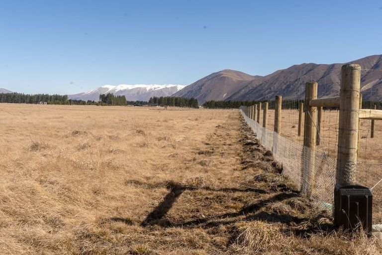 Photo of property in 140 Manuka Terrace, Ben Ohau, Twizel, 7999