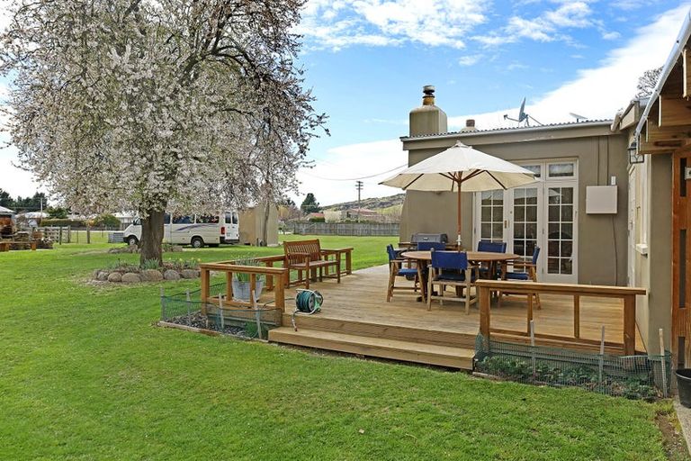 Photo of property in 7 Hall Road, Patearoa, Ranfurly, 9398