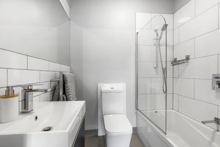 Photo of property in Detroit Apartments, 310/181u Tasman Street, Mount Cook, Wellington, 6021