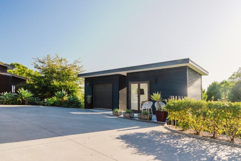 Photo of property in 170 Oyster Point Road, Kaukapakapa, Warkworth, 0984