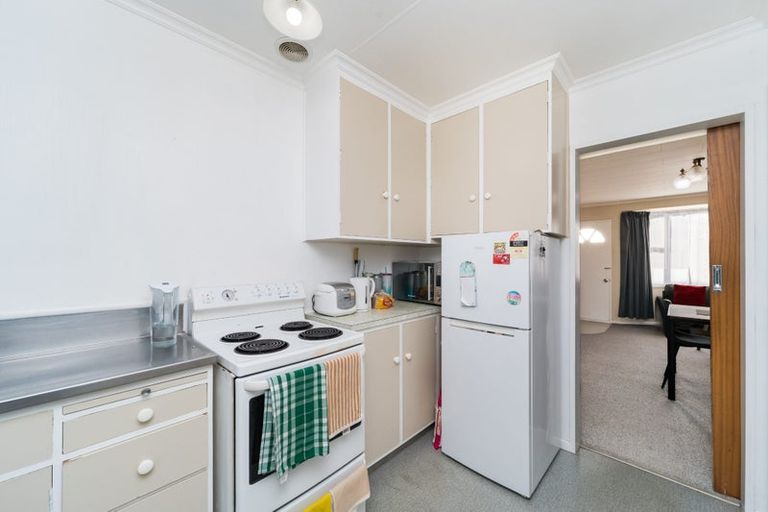 Photo of property in 4/132 Heretaunga Street, Palmerston North, 4414